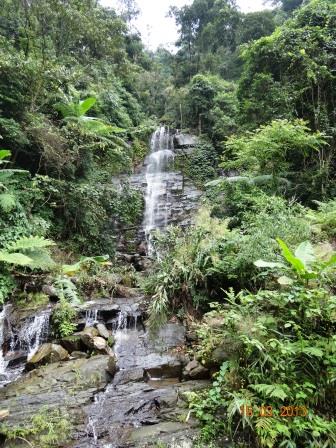 Waterfall at Khe Nuoc Trong.